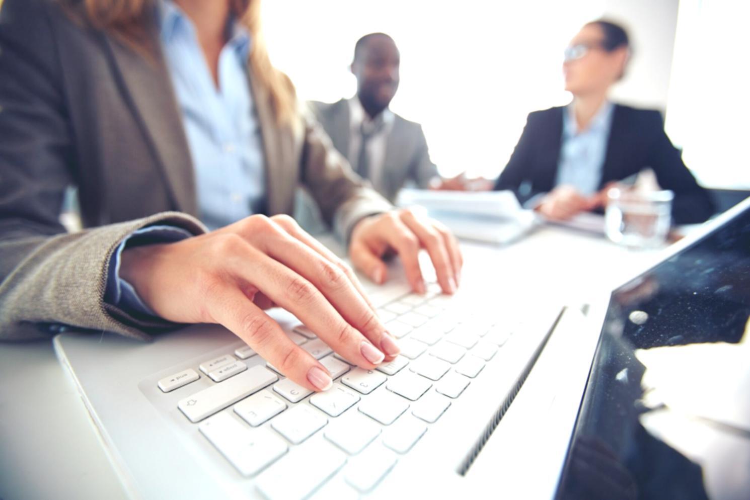 Zona de trabajo en Bilbao donde desarrollamos programas de categorización de gastos